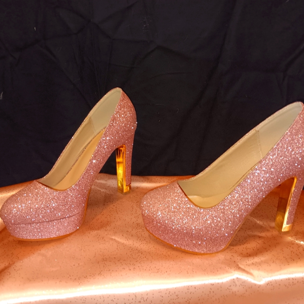 Sparkling, 2.5in Pink Heels
